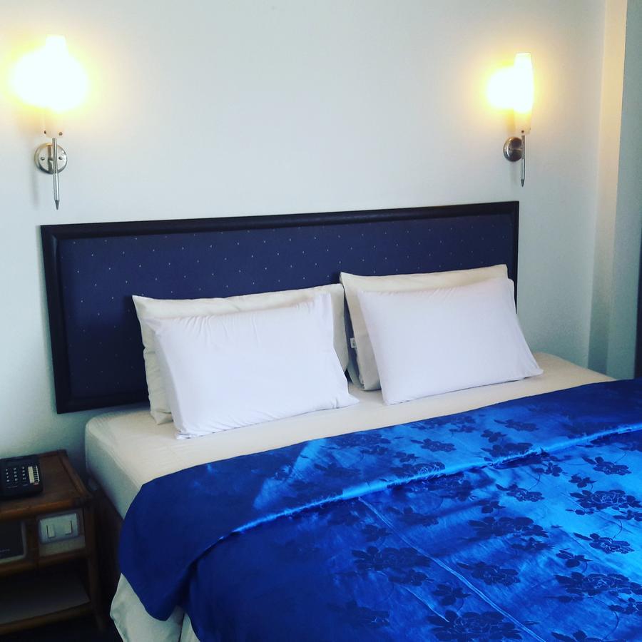 Roseinn Hotel Taphanhin Taphan Hin Zewnętrze zdjęcie