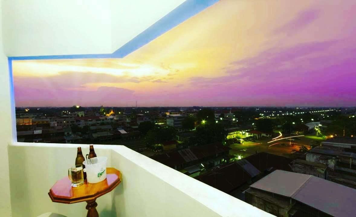 Roseinn Hotel Taphanhin Taphan Hin Zewnętrze zdjęcie